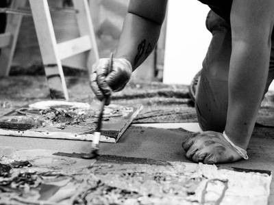 THE ARTIST