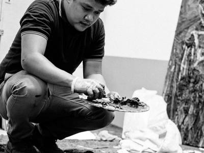 THE ARTIST
