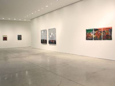Deep down into the ecstasy of false modernism